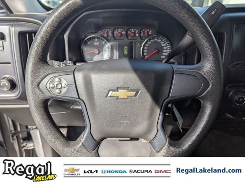 Used 2018 Chevrolet Silverado 1500 Custom w/ Custom Value Package image 20