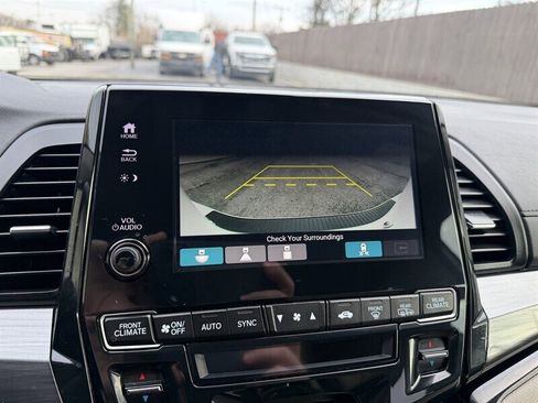Used 2023 Honda Odyssey Elite image 34