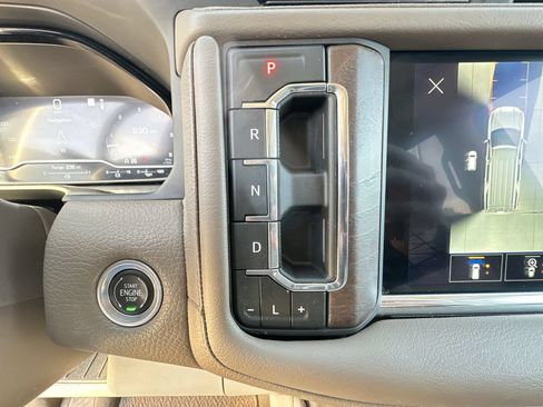 Certified 2023 GMC Yukon Denali AWD/4WD image 17