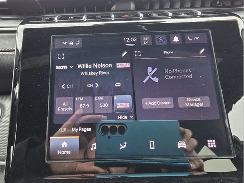 Used 2024 Jeep Grand Cherokee Altitude image 30