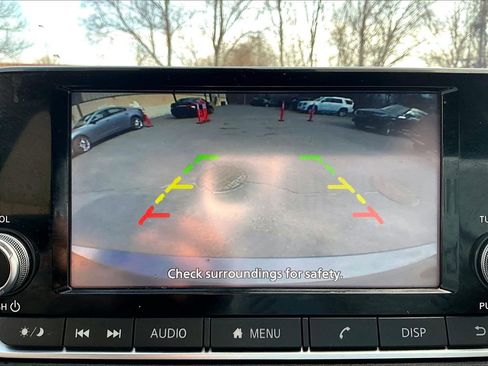 Used 2025 Nissan Sentra S image 11