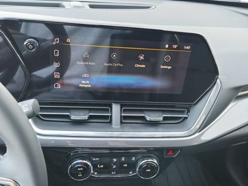 New 2026 Chevrolet Trax ACTIV w/ Driver Confidence Package FWD image 17