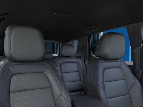 New 2026 Chevrolet Equinox LT w/ Convenience Package II FWD image 24