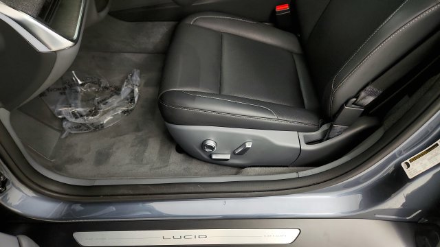 Used 2024 Lucid Air Pure RWD image 47