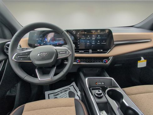 New 2026 Chevrolet Equinox ACTIV image 9