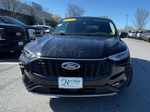 Used 2023 Ford Escape Active AWD/4WD image 7