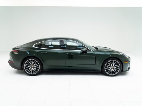 New 2026 Porsche Panamera 4 image 8