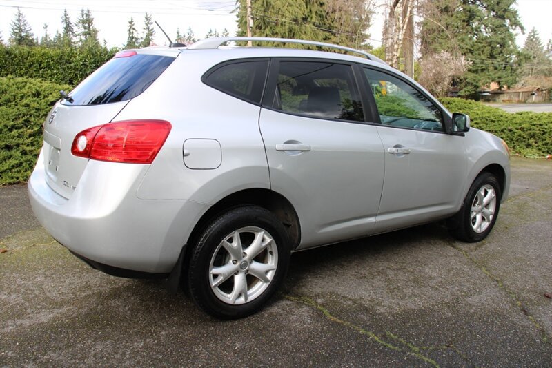 Used 2009 Nissan Rogue SL w/ Premium Pkg AWD/4WD image 3