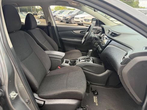 Used 2018 Nissan Rogue Sport S AWD/4WD image 9