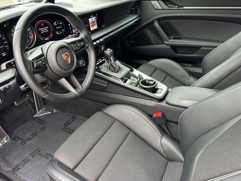 Certified 2024 Porsche 911 GT3 RWD image 4