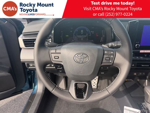 New 2026 Toyota Camry SE w/ Convenience Package FWD image 15