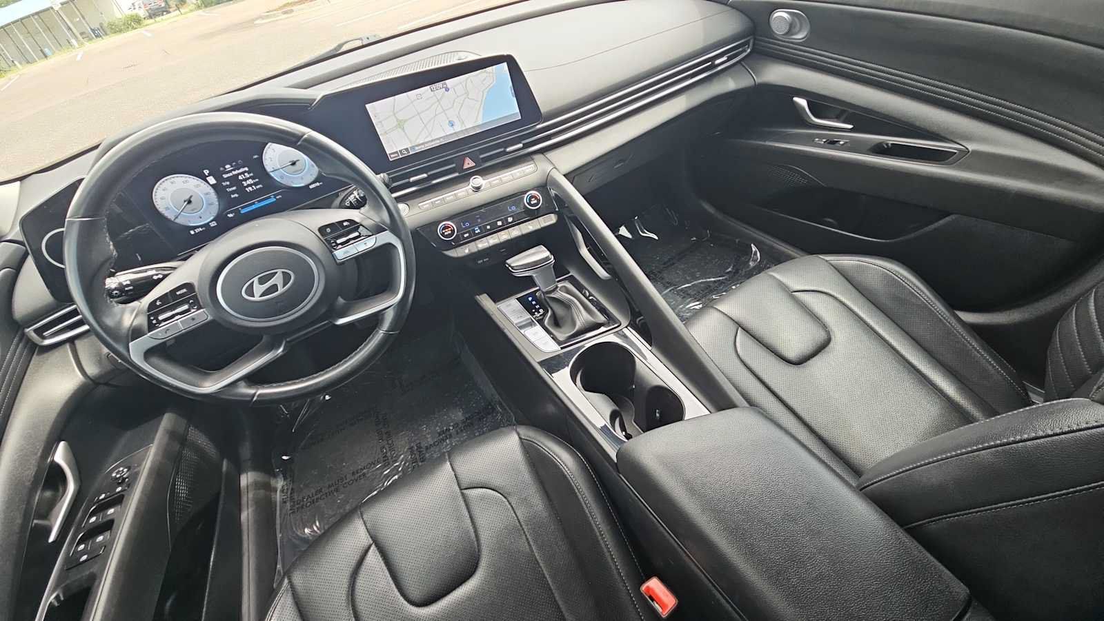 Used 2024 Hyundai Elantra Limited FWD image 23