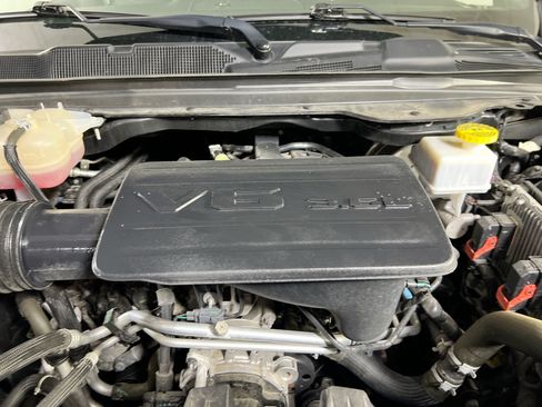 Used 2023 RAM 1500 Big Horn AWD/4WD image 29