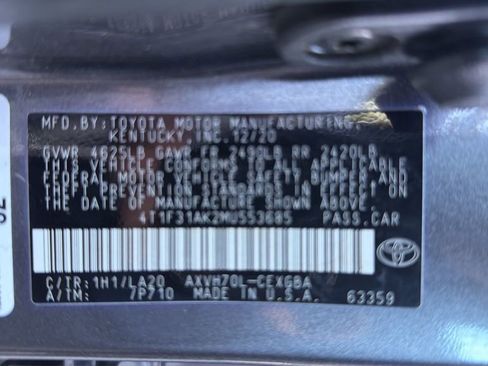 Used 2021 Toyota Camry XLE w/ Navigation Upgrade Package image 22