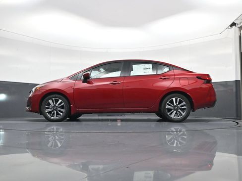 New 2025 Nissan Versa SV w/ Trunk Package FWD image 11