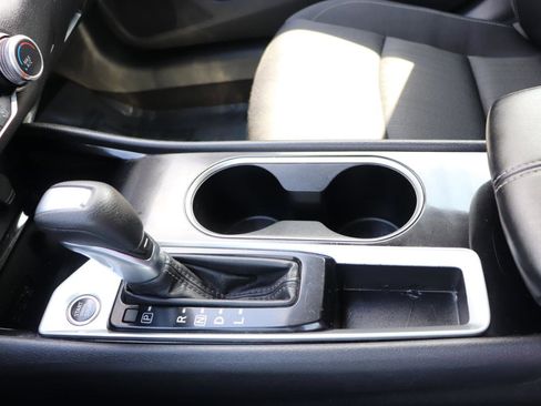 Used 2024 Nissan Altima 2.5 SV image 35