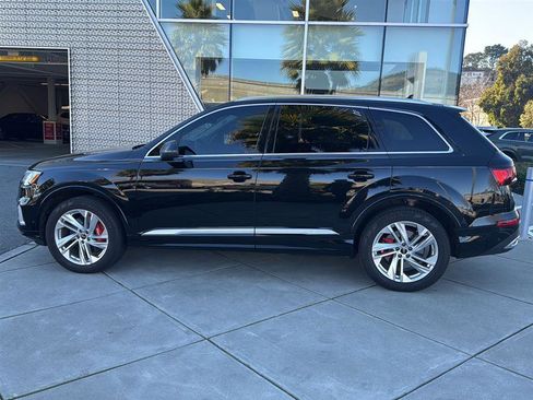 Used 2022 Audi Q7 Premium Plus w/ Premium Plus Package image 9