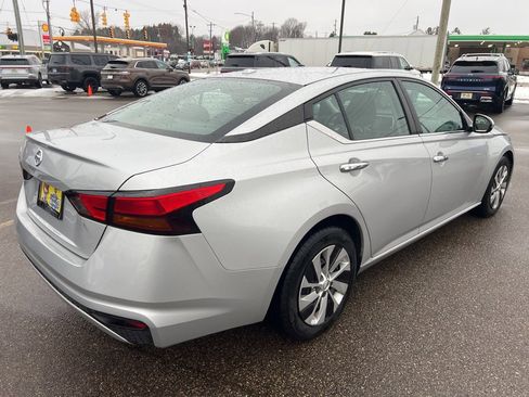 Used 2020 Nissan Altima 2.5 S image 6