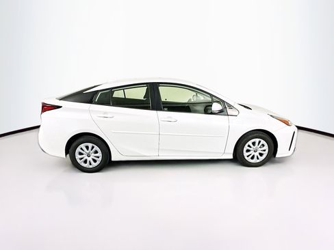 Used 2019 Toyota Prius L Eco w/ Carpet Mat Package FWD image 10