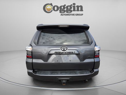 Used 2021 Toyota 4Runner SR5 image 12