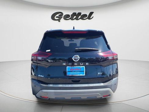 Used 2021 Nissan Rogue SV w/ Premium Package FWD image 6