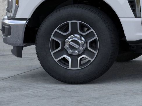 New 2026 Ford F350 Lariat image 19