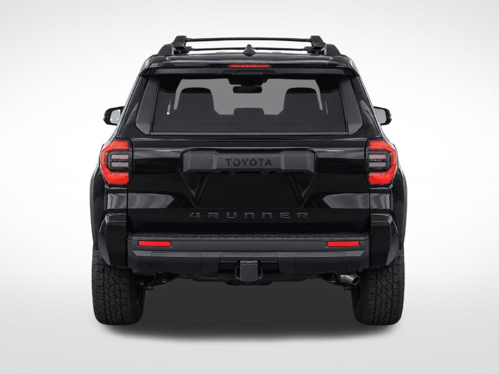 Used 2025 Toyota 4Runner SR5 AWD/4WD image 6