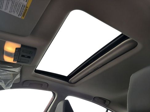 New 2025 Nissan Altima 2.5 SL image 26