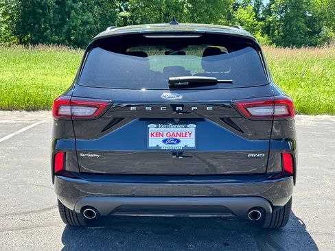 Certified 2023 Ford Escape ST-Line w/ Tech Pack #1 AWD/4WD image 8
