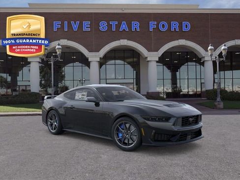 New 2026 Ford Mustang Dark Horse image 1