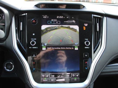 Used 2024 Subaru Outback Touring XT w/ Popular Package #2 image 19