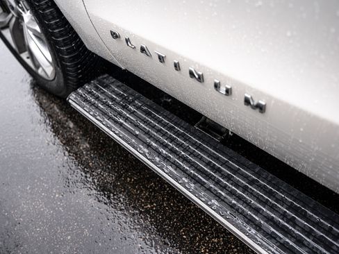 Used 2019 Ford Expedition Max Platinum AWD/4WD image 20