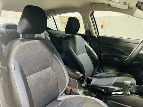 New 2025 Nissan Versa SV w/ Trunk Package image 29