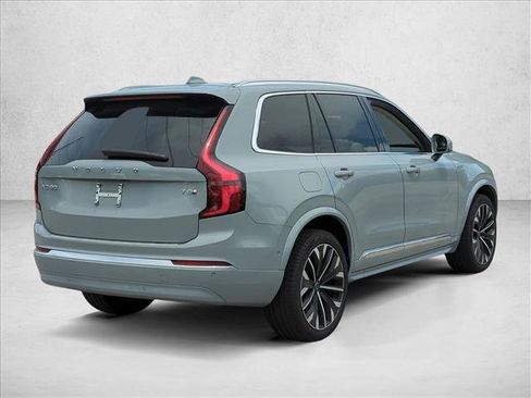 Used 2025 Volvo XC90 T8 Ultra w/ Protection Package Premier AWD/4WD image 5