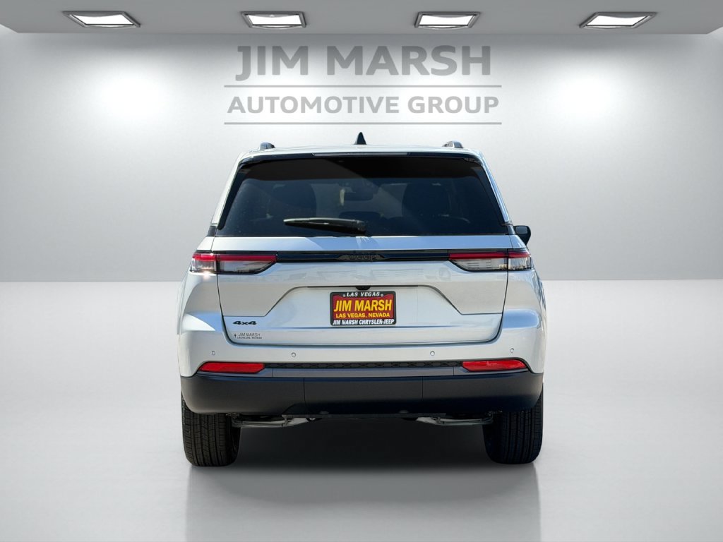 New 2026 Jeep Grand Cherokee Altitude AWD/4WD image 5
