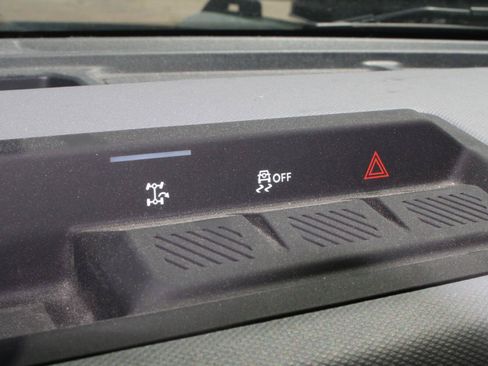 Used 2022 Ford Bronco Big Bend AWD/4WD image 16