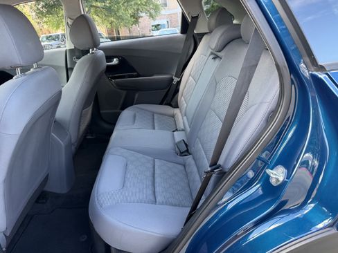 Used 2022 Kia Niro LXS FWD image 20