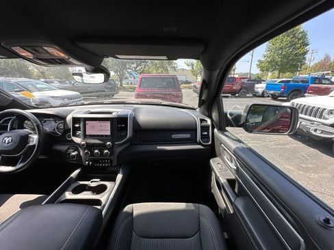 Used 2022 RAM 1500 Big Horn AWD/4WD image 27