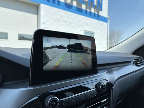 Used 2025 Ford Escape Active image 30