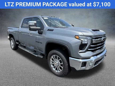 New 2026 Chevrolet Silverado 3500 LTZ w/ LTZ Premium Package AWD/4WD image 3