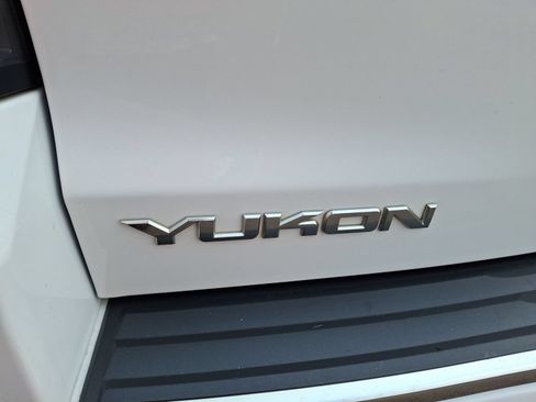 Used 2019 GMC Yukon Denali AWD/4WD image 24
