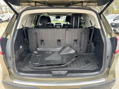 Used 2022 Subaru Ascent Touring w/ Popular Package #2A image 25