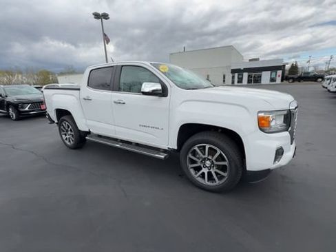 Used 2021 GMC Canyon Denali AWD/4WD image 2