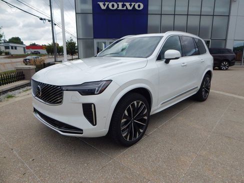 New 2026 Volvo XC90 B6 Plus w/ Protection Package Premier image 2