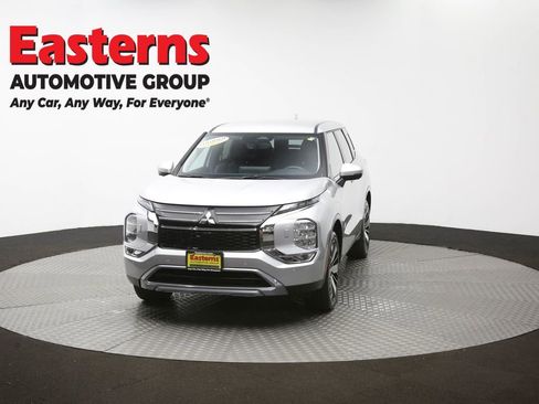 Used 2025 Mitsubishi Outlander SE AWD/4WD image 55