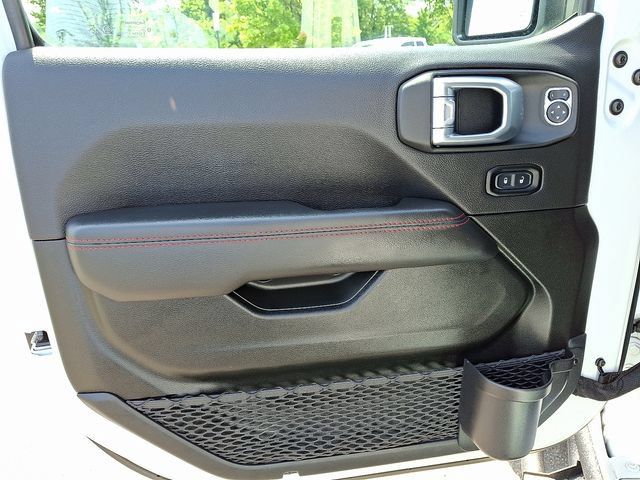 Used 2022 Jeep Wrangler Unlimited Rubicon AWD/4WD image 12