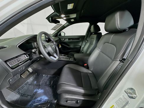 Used 2025 Honda Civic Sport image 12