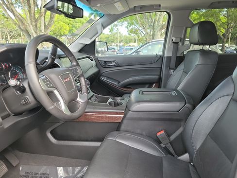 Used 2020 GMC Yukon SLT w/ Open Road Package AWD/4WD image 11