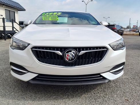 Used 2019 Buick Regal Preferred image 9
