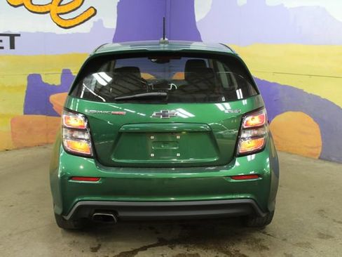 Used 2018 Chevrolet Sonic Premier w/ Driver Confidence Package FWD image 7